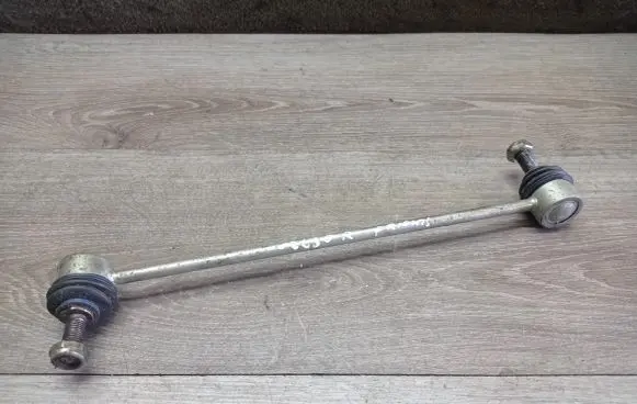 Front anti-roll bar/stabilizer link