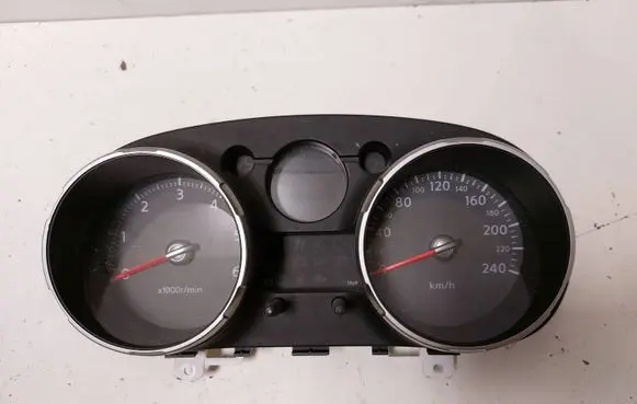 Nissan Qashqai Speedometer (instrument cluster) JD50E