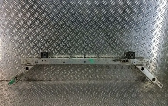 Volvo XC90 Radiator support slam panel bracket 31425937