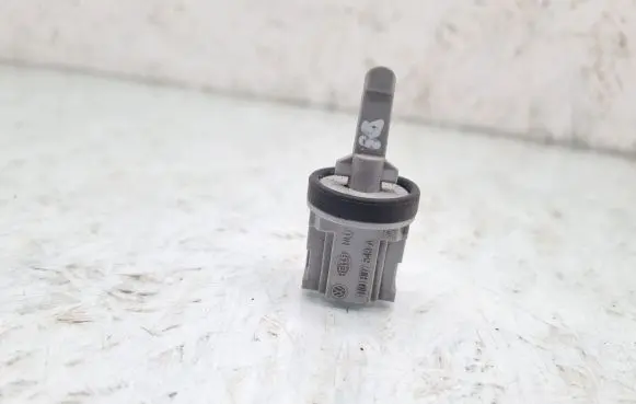 Volkswagen PASSAT B6 Interior temperature sensor 1K0907543A