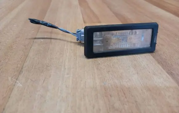 Renault Espace IV Number plate light 8200013577 8200013577G 04624001B