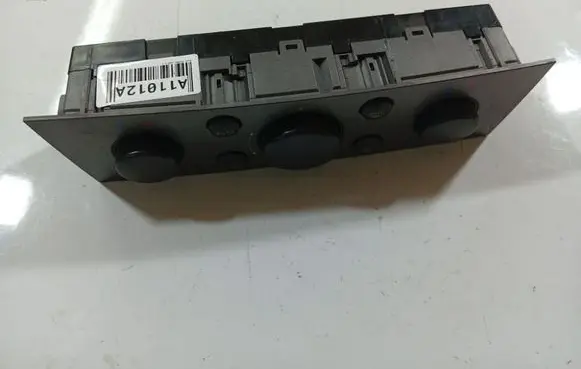 Opel Vectra C Climate control unit 11012A