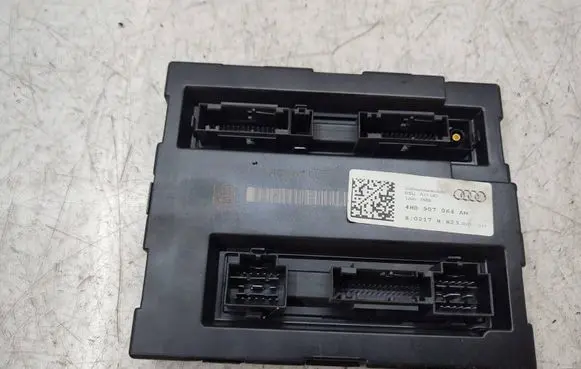 Audi A6 S6 C7 4G Comfort/convenience module 4H0907064AN 5DK01056501