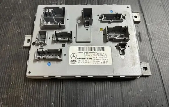 Mercedes-Benz C W205 Other control units/modules A2229007109 A2229022309