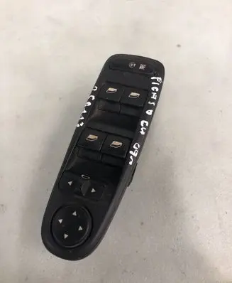 Citroen C4 Grand Picasso Electric window control switch 96639382