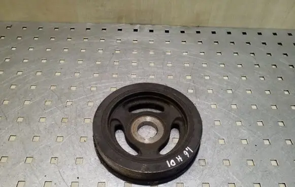 Citroen Xsara Picasso Crankshaft pulley E110124A
