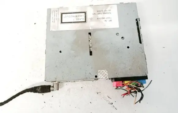 Nissan Note (E11) Navigation unit CD/DVD player 7647383318