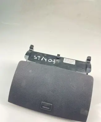 Mercedes-Benz C W204 Screen/display/small screen A2046801231
