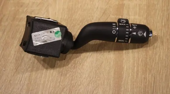 Jaguar XF X250 Indicator stalk 8W8317A553B