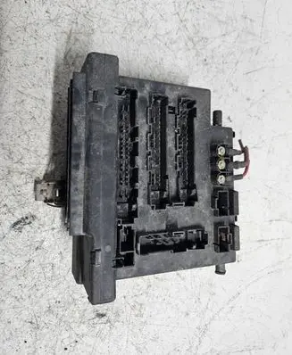 Ford Escort Fuse module 93AG14A073AA