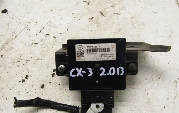 Mazda CX-3 Voltage converter inverter PE0318572
