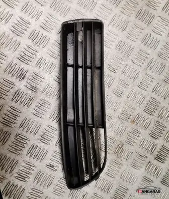 Audi A4 S4 B5 8D Front bumper lower grill 8D0807346