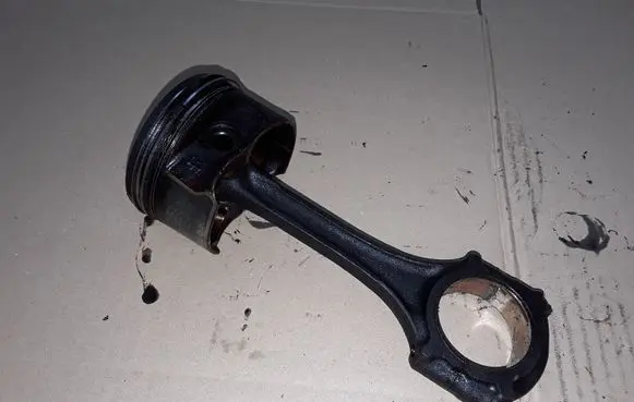 Mercedes-Benz B W245 Piston with connecting rod 26604