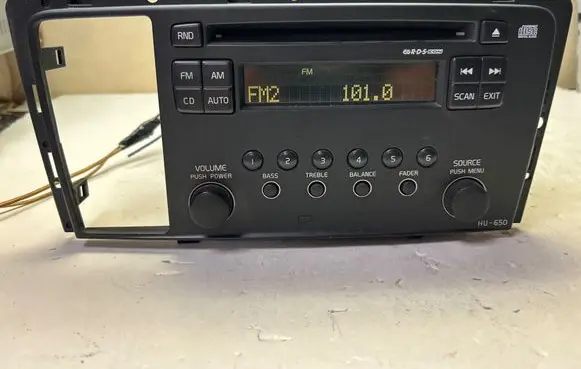 Volvo V70 Radio/CD/DVD/GPS head unit 307458121 69277448