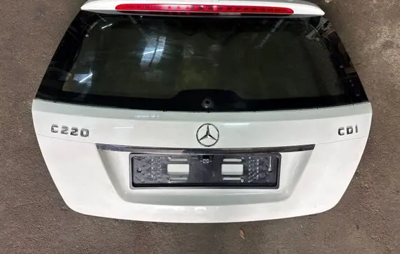 Mercedes-Benz C W204 Tailgate/trunk/boot lid
