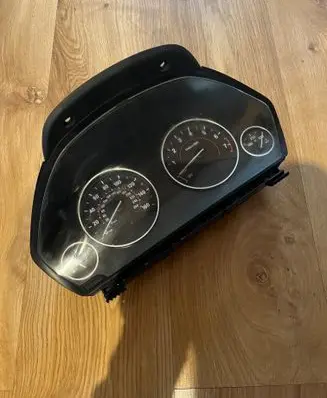 BMW 3 F30 F35 F31 Speedometer (instrument cluster) 9232895 9325227