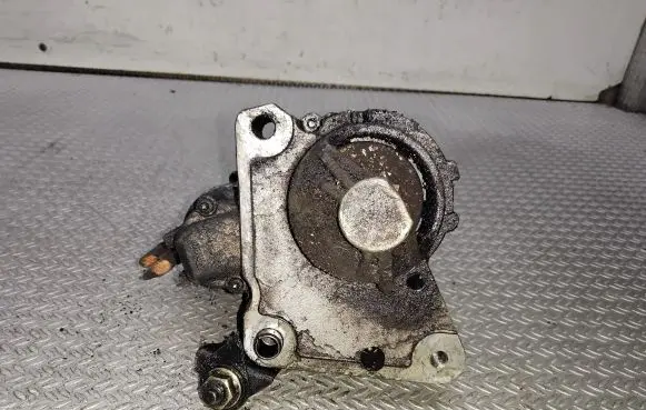 Peugeot 307 Starter motor 28100YV020