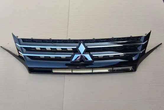 Mitsubishi Space Star Front bumper upper radiator grill 7450B351