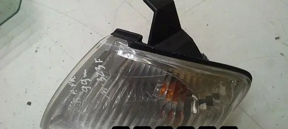 Mazda 323 Front indicator light r4138l