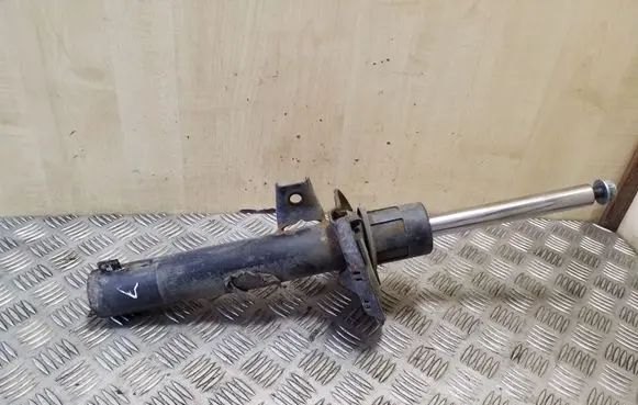 Volkswagen PASSAT B8 Front shock absorber/damper 3Q0413031BN