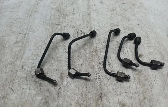 Opel Zafira B Fuel injector supply line/pipe