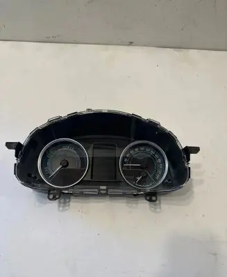 Toyota Auris E180 Speedometer (instrument cluster) 838000ZW31