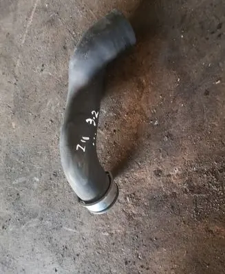 Mercedes-Benz E W211 Intercooler hose/pipe A2115011262