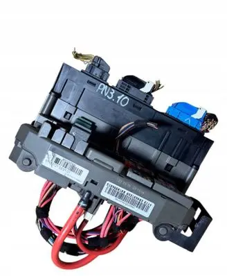 BMW X6 E71 Fuse module B010107400 51113721