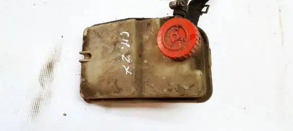 Citroen Xsara Power steering fluid tank/reservoir 9605687880 9565676880