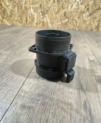 Mercedes-Benz Vito Viano W639 Mass air flow meter A6510900148 5WK97917 032011192