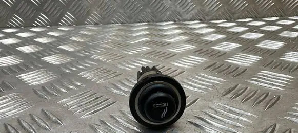 Opel Zafira C Cigarette lighter 