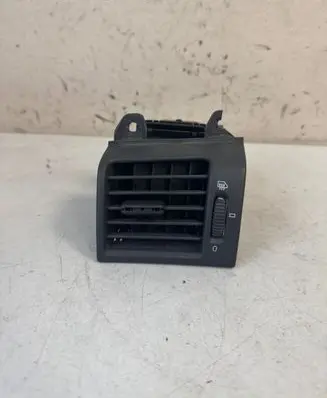 Mercedes-Benz E W210 Dashboard side air vent grill/cover trim