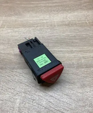 Audi A3 S3 8L Hazard light switch 8L0941509B