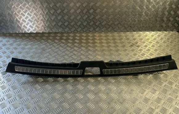 Volvo XC90 Trunk/boot sill cover protection 31377855