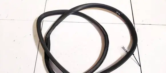 Audi A3 S3 8L Rubber seal rear door 