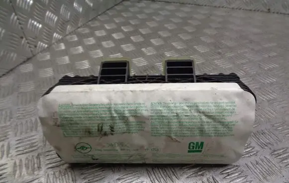 Opel Zafira A Passenger airbag 90561101