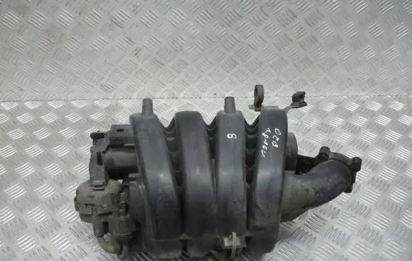 Opel Zafira B Intake manifold