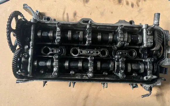 Honda CR-V Engine head RMAHU4