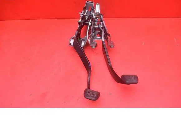 Toyota Corolla Verso E110 Accelerator throttle pedal
