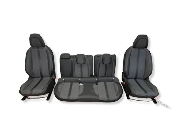 Peugeot 2008 II Seat set 46731