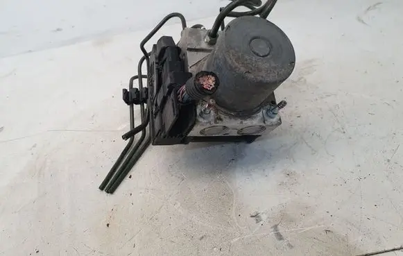 Toyota Avensis T270 ABS Pump 4454005070