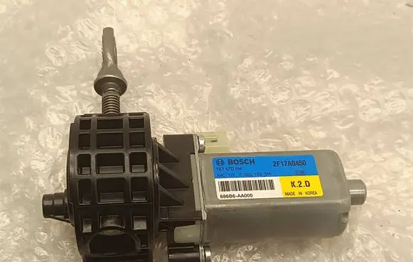 KIA EV6 Seat adjustment motor 886B6AA000 2F17A0450 F00S1B2556