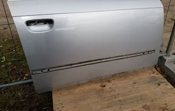 Audi A4 S4 B7 8E 8H Front door