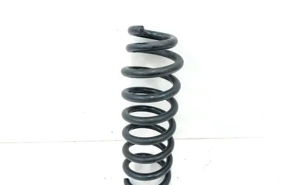 Audi Q7 4L Front coil spring 