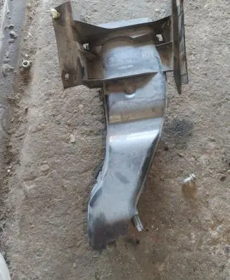 BMW X5 E53 Brake cooling air channel/duct 7121616 74850610