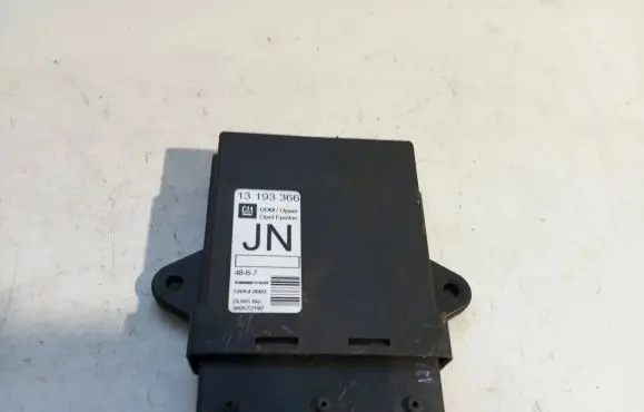 Opel Vectra C Door control unit/module 13193366 360572197 5WK46003