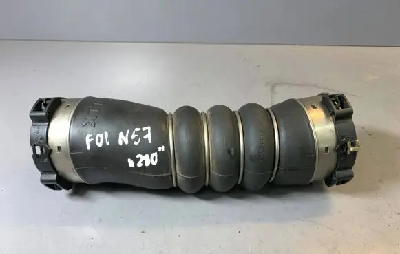 BMW 7 F01 F02 F03 F04 Intercooler hose/pipe 7800144 11617800144