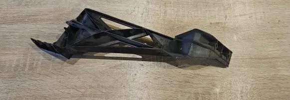 Chrysler Town u0026 Country V Headlight/headlamp mounting bracket 68023330AB