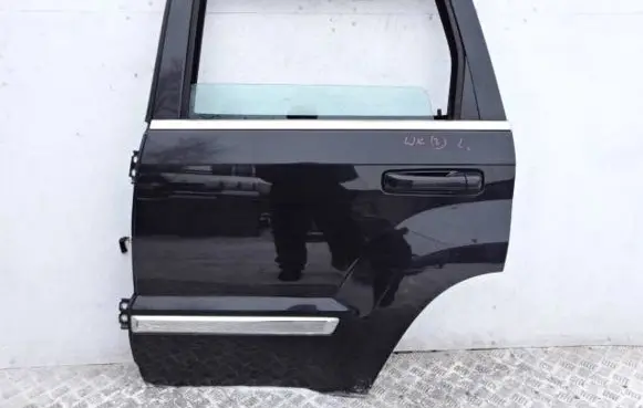 Jeep Grand Cherokee (WK) Rear door