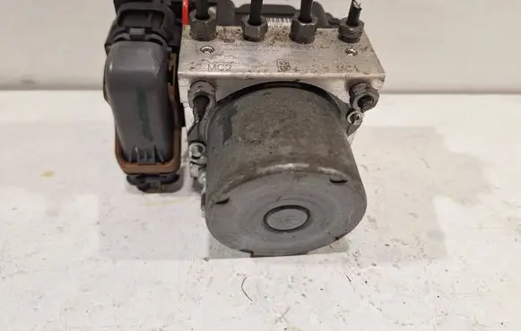 Peugeot 308 ABS Pump 0265232392